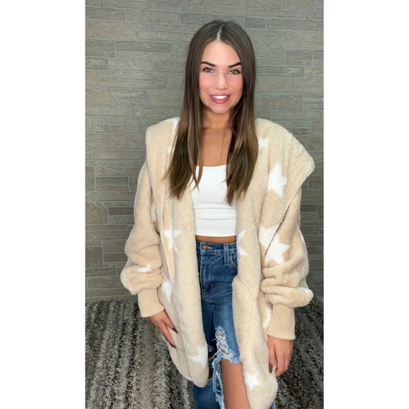 Star Of The Show Jacket - Picture 2 of 4